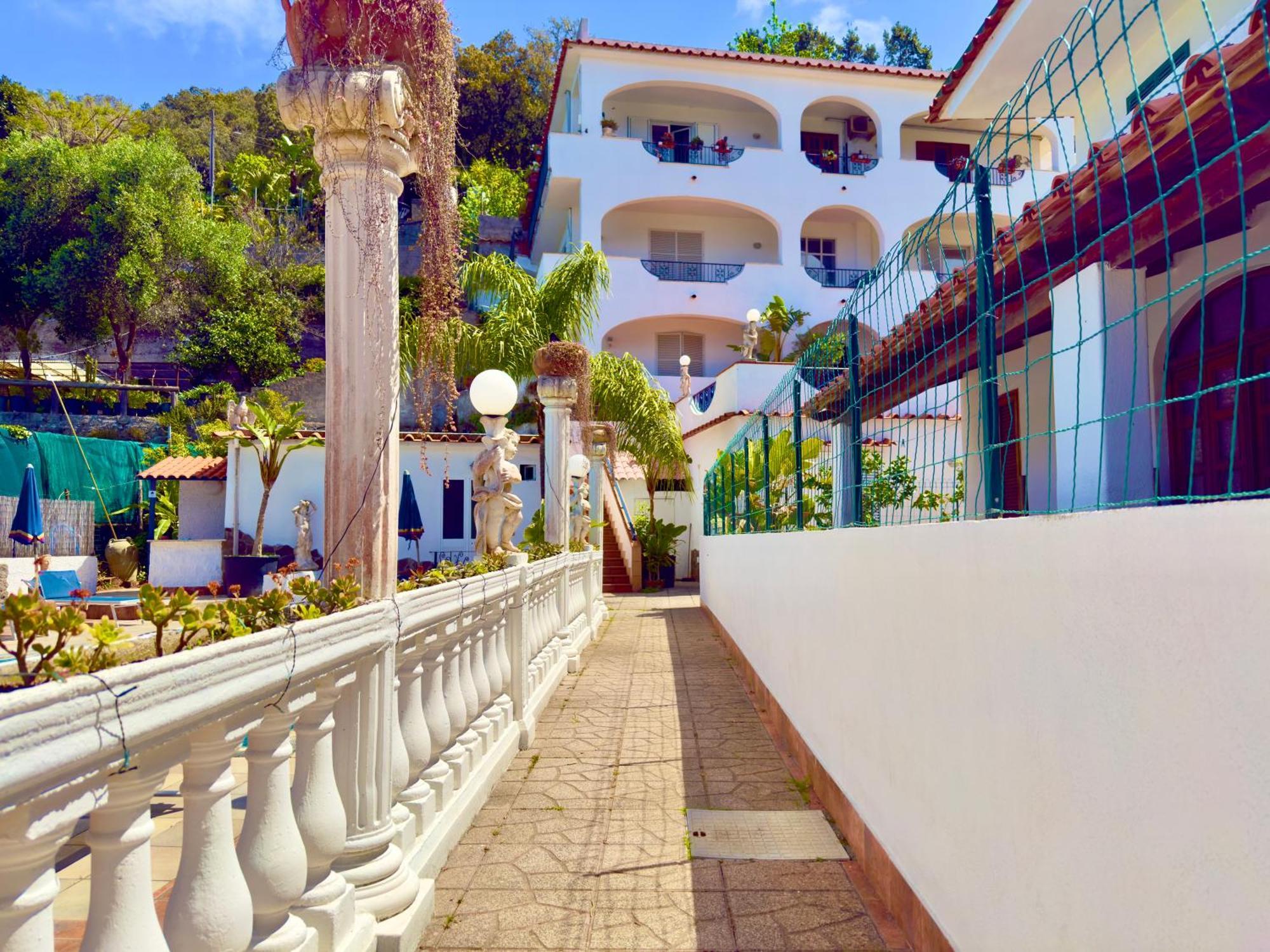 Hotel Villa Fiorentina Casamicciola Terme Exterior photo